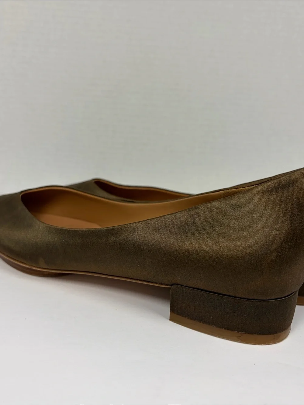 Salone Monet Bronze Satin Pointed Toe Flats Size 9.5